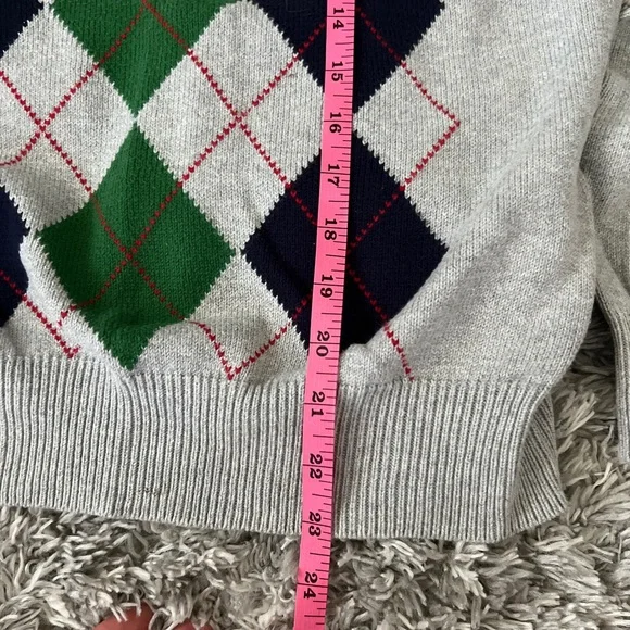 Men’s Gray Argyle Sweater - Picture 6 of 7